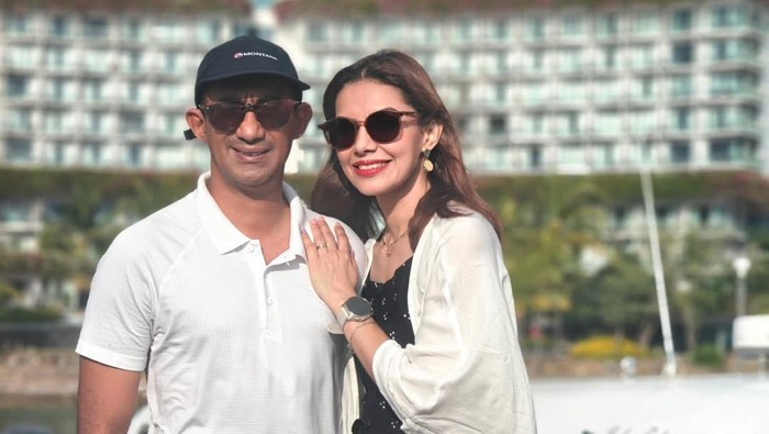 Suami Najwa Meninggal Akibat Stroke dan Pendarahan Otak