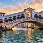Ponte Della Maddalena Sebuah Ikon Wisata Di Italia Yang Cantik